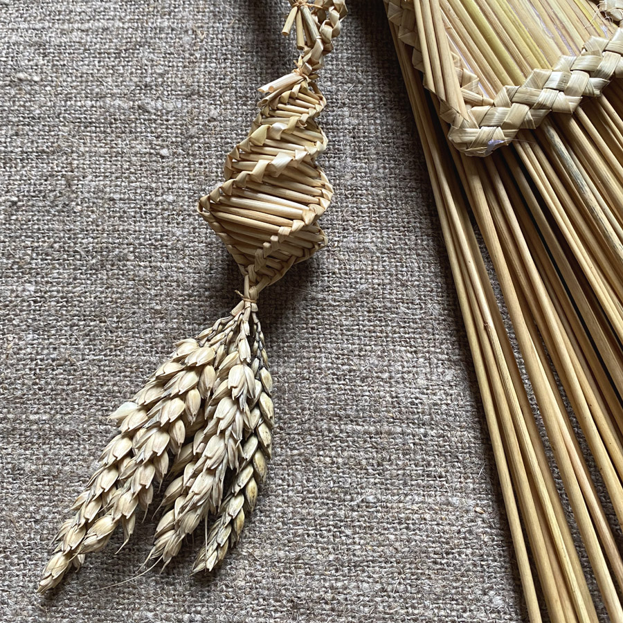 Large Earth Mother Corn Dolly - CWW2