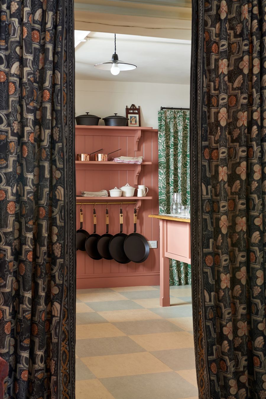 Tudor fabric design