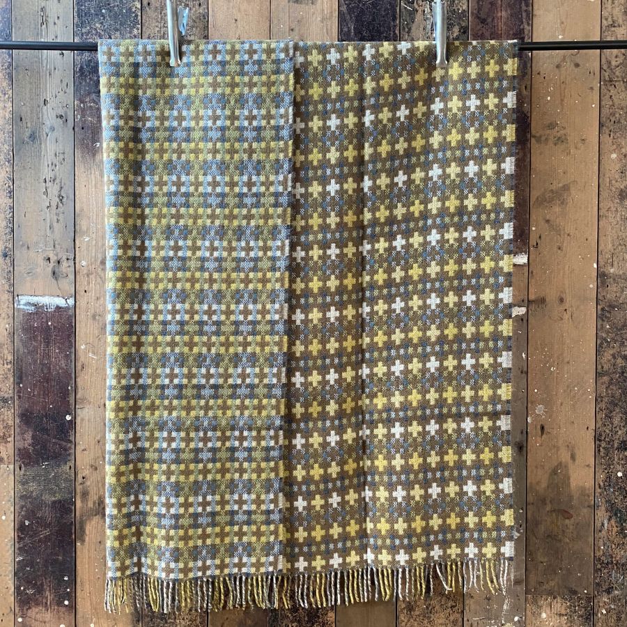Eshton Blanket - Bronze