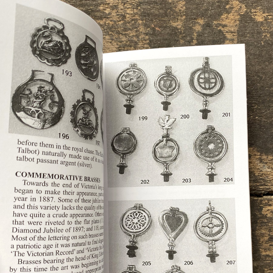 Discovering Horse Brasses by John Vince
