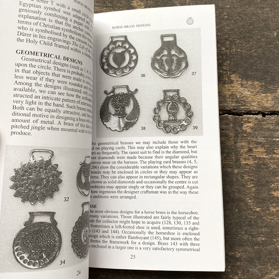 Discovering Horse Brasses by John Vince