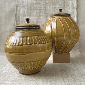 Kat Wheeler Large Jar - Tan KWJT1 - Image 5