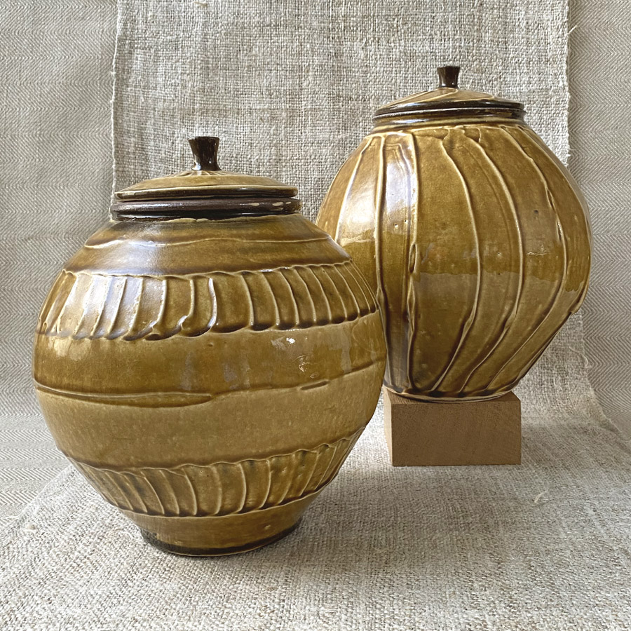 Kat Wheeler Large Jar - Tan KWJT1