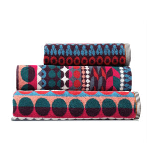 Margo Selby Hand Towel - Kilburn - Image 1