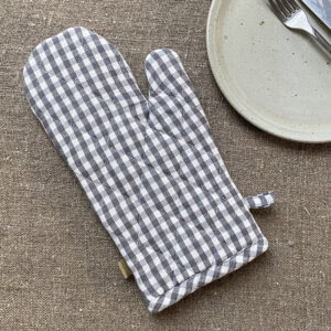Gingham Oven Glove - Image 7