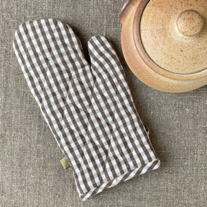 Gingham Oven Glove - Image 6