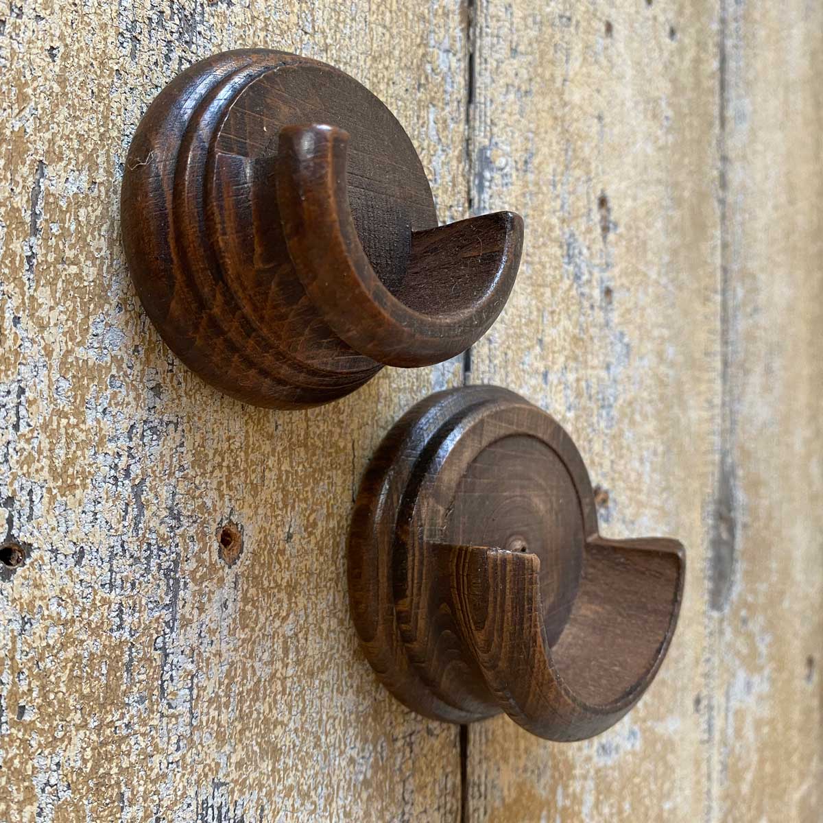 Recess Bracket Walnut 35mm or 50mm - Image 1