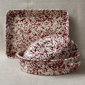 Enamelware Rectangle Tray - Burgundy and Cream - Image 4
