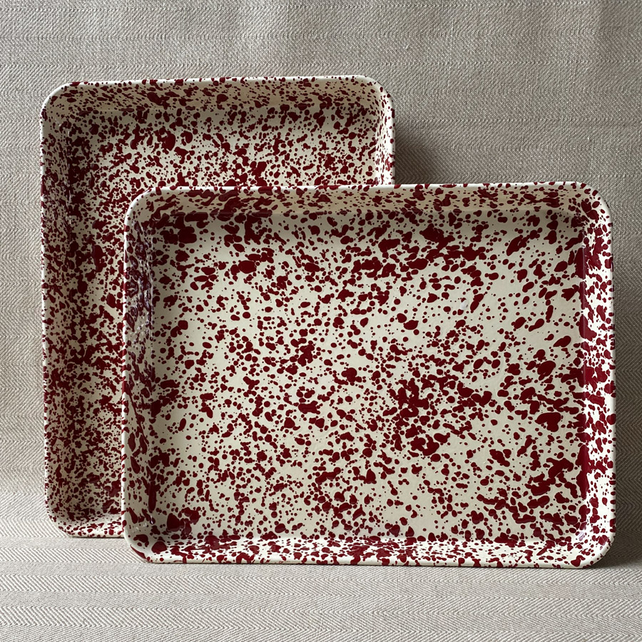 Enamelware Rectangle Tray - Burgundy and Cream