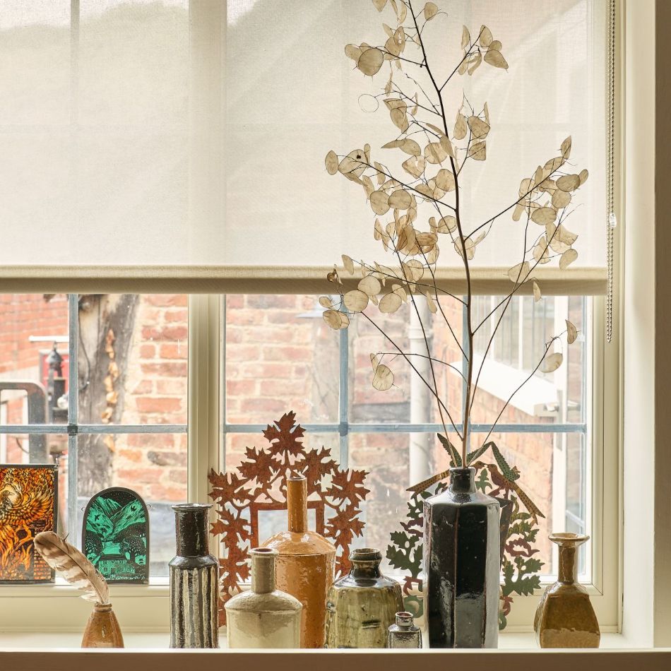 The Quiet Appeal of Sheer Roller Blinds