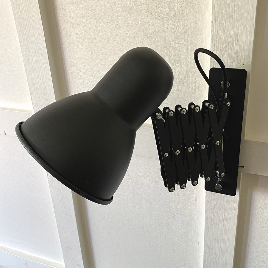 Swing Arm Accordion Lamp
