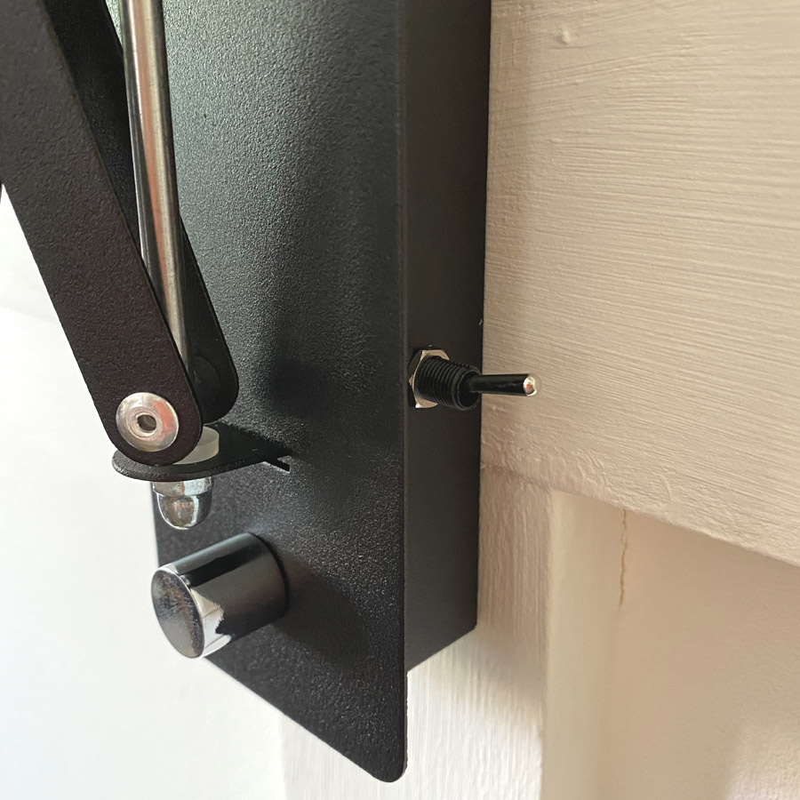 Swing Arm Accordion Lamp