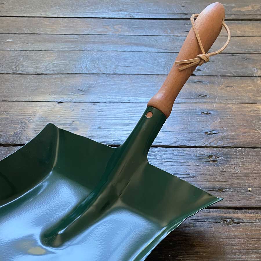 Metal Dustpan - Green