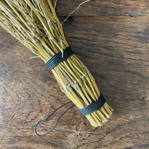 Niwaki Bamboo Hand Broom - Image 2