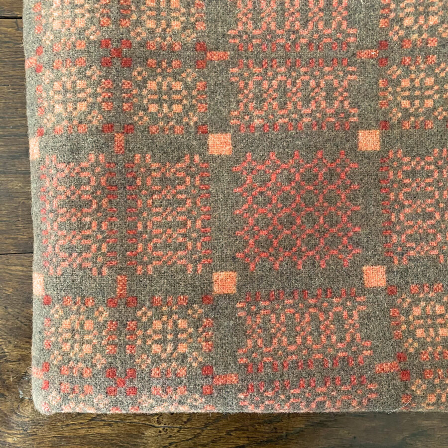 Knot Garden Welsh Throw - Copper
