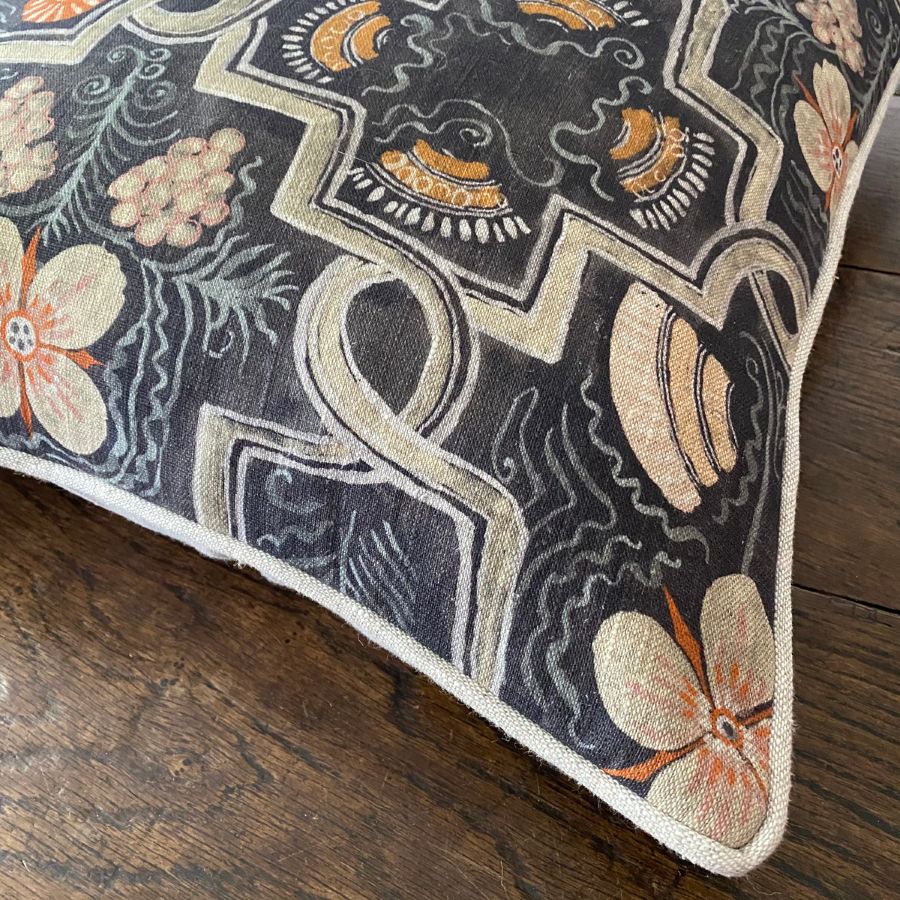 Ledbury Elizabethan Linen Cushion