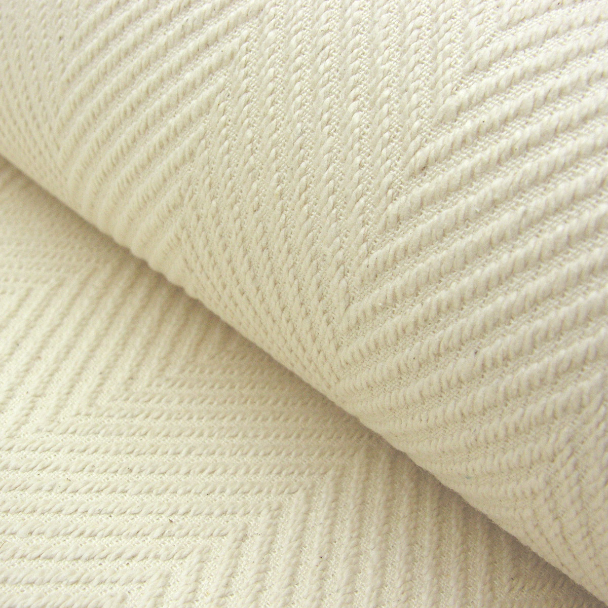 Plantation Cotton Herringbone - Cream - Image 1