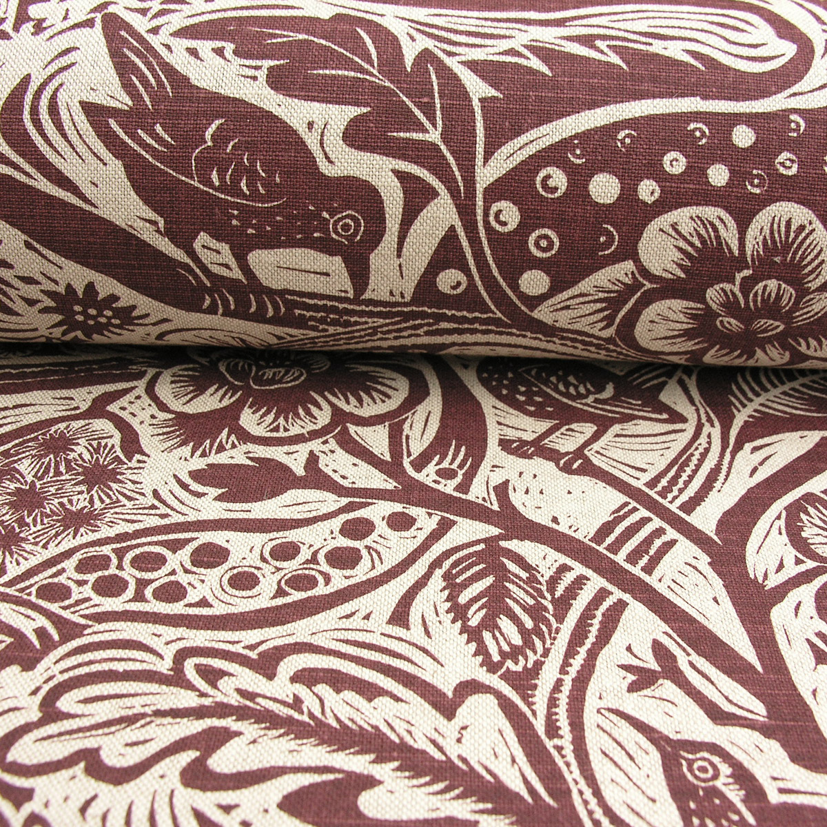 Mark Hearld Wren - Burgundy - Image 4