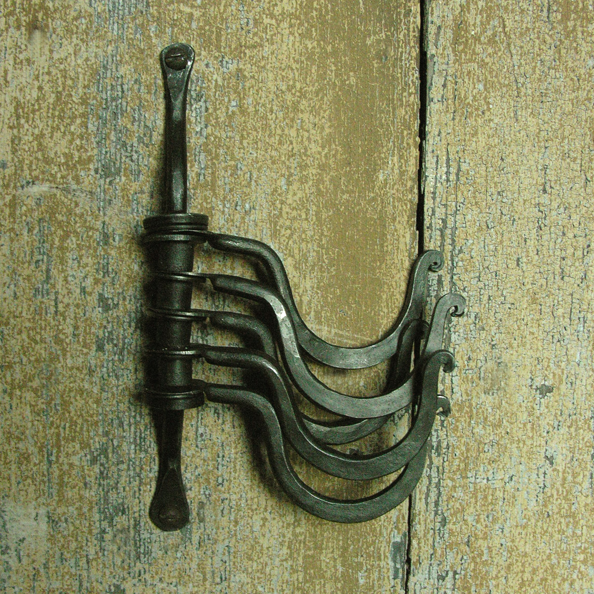 Forged Multi Hook - Image 1