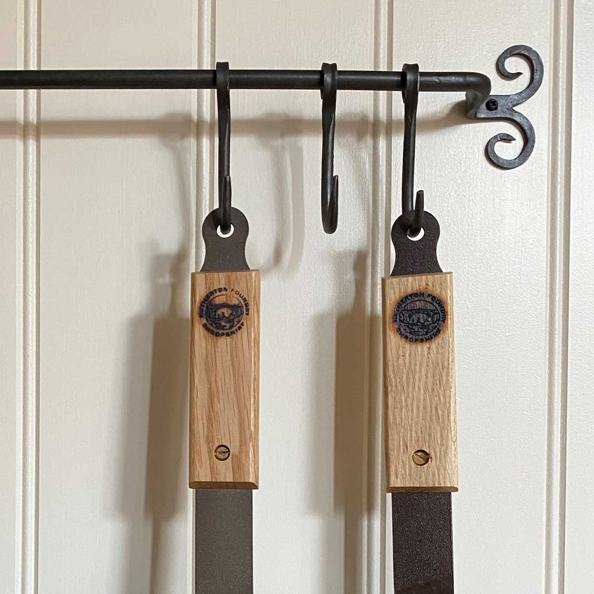 hand forged pan hanger