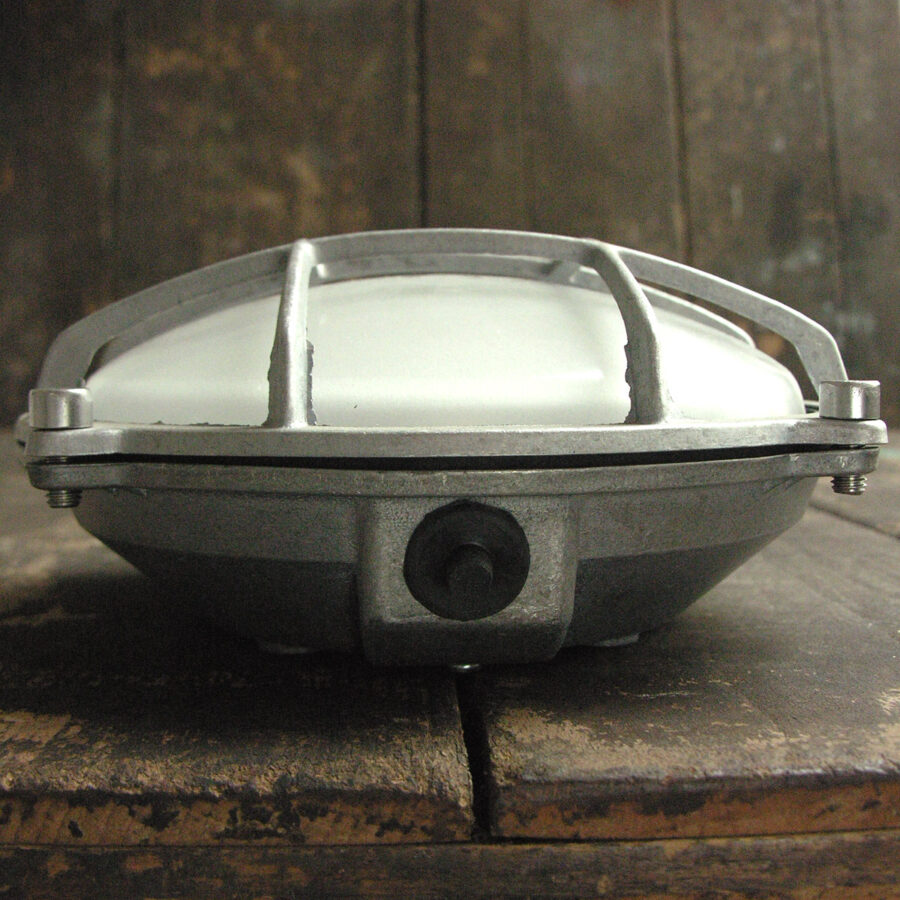 Round Bulkhead Light