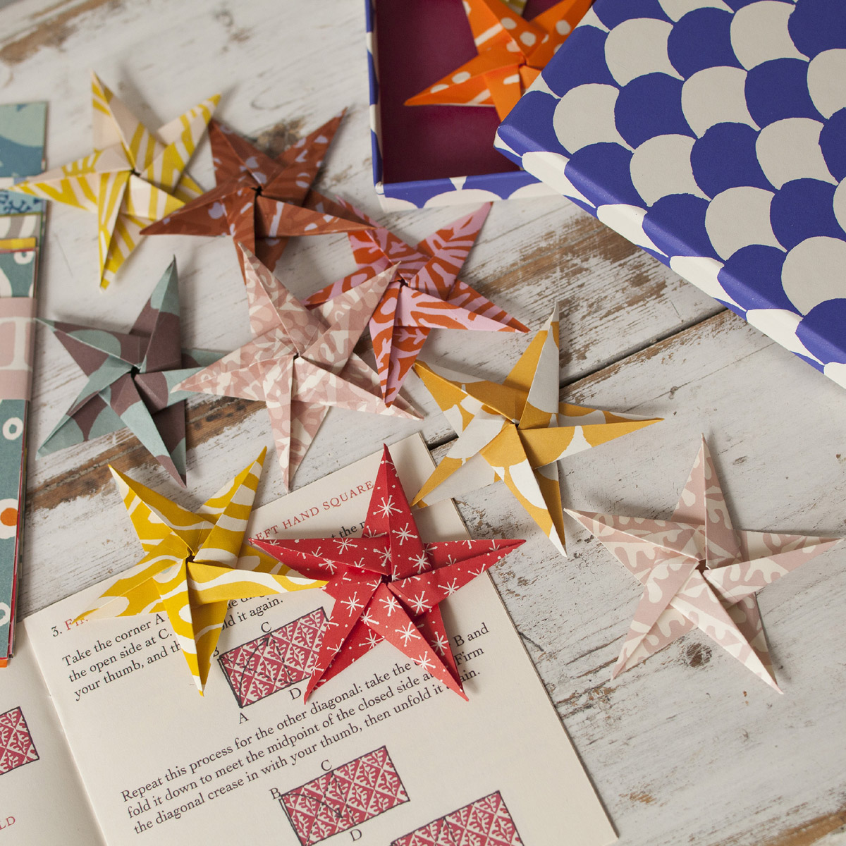 Star Garland - Origami Kit - Image 1