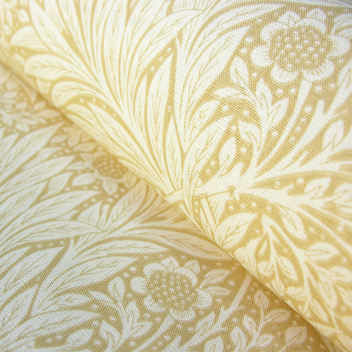 William Morris Marigold - Cowslip and Lichen - Image 1