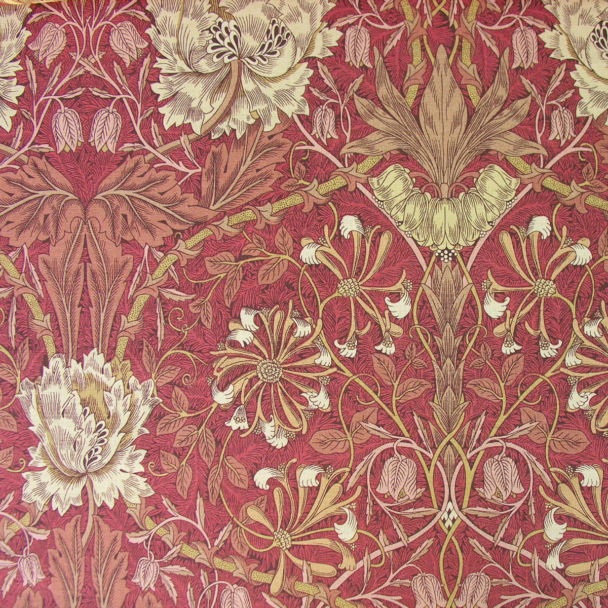 William Morris Honeysuckle & Tulip - Brick and Russet - Image 2