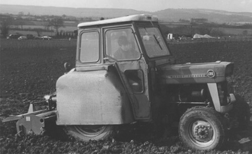 Cilla Tractor Driving