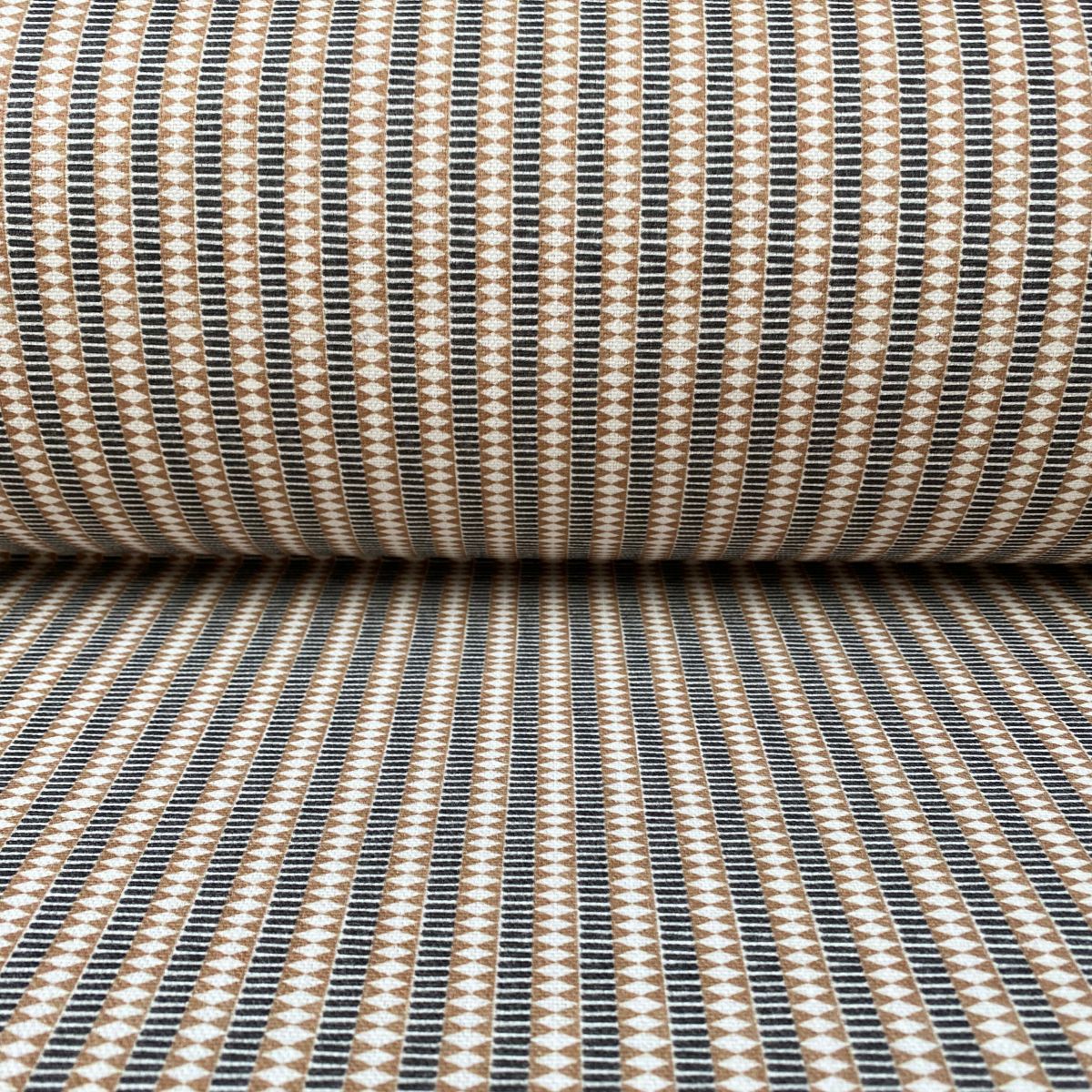 Mexica Stripe Natural & Black - Image 3