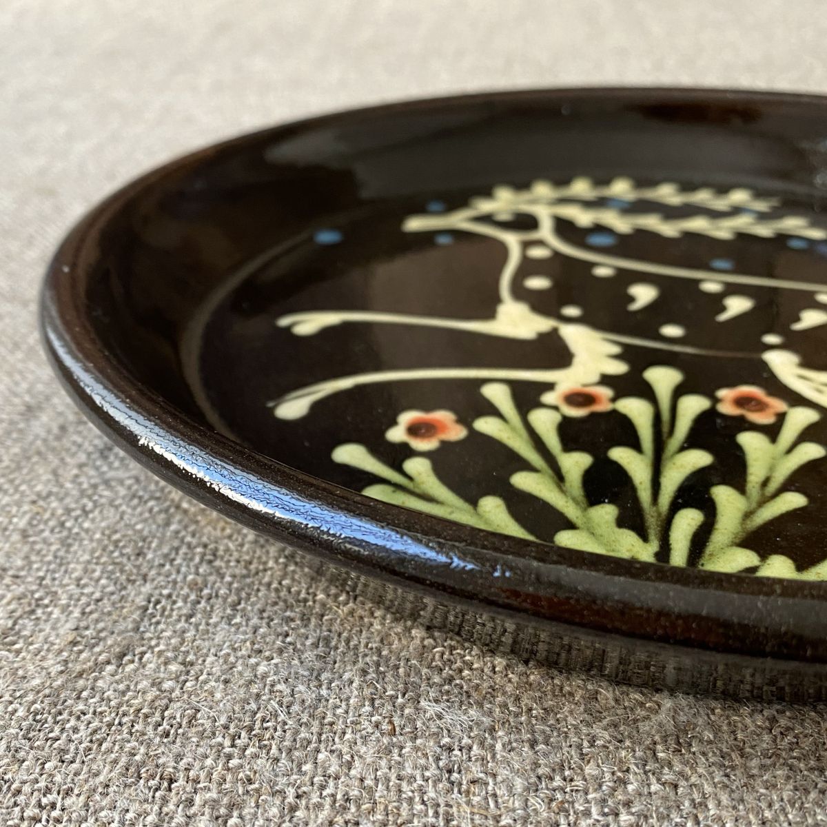 Paul Young Slipware Plate - Black Stag PYSBL - Image 3