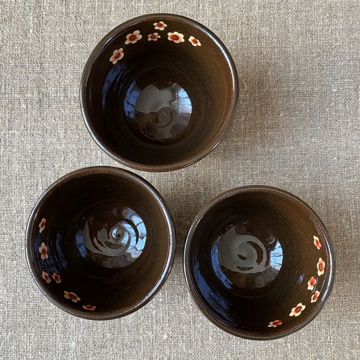 Trio of Paul Young Blossom-sprigged tea bowls