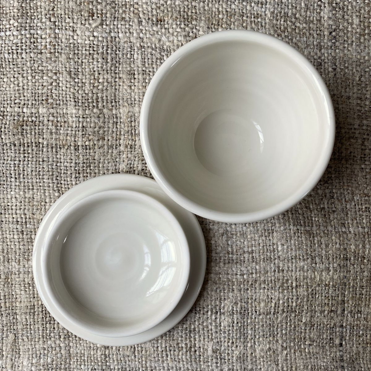 Stuart Houghton Lidded Sugar Pot Soft White - Image 2