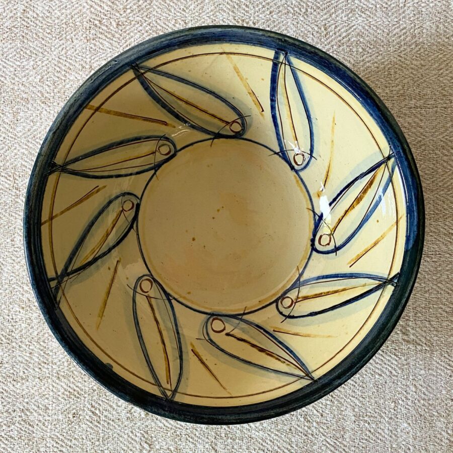Jennifer Hall Slipware Salad Bowl overview on cream textile backcloth