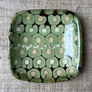Patia Davis Biscuit plate on linen backcloth