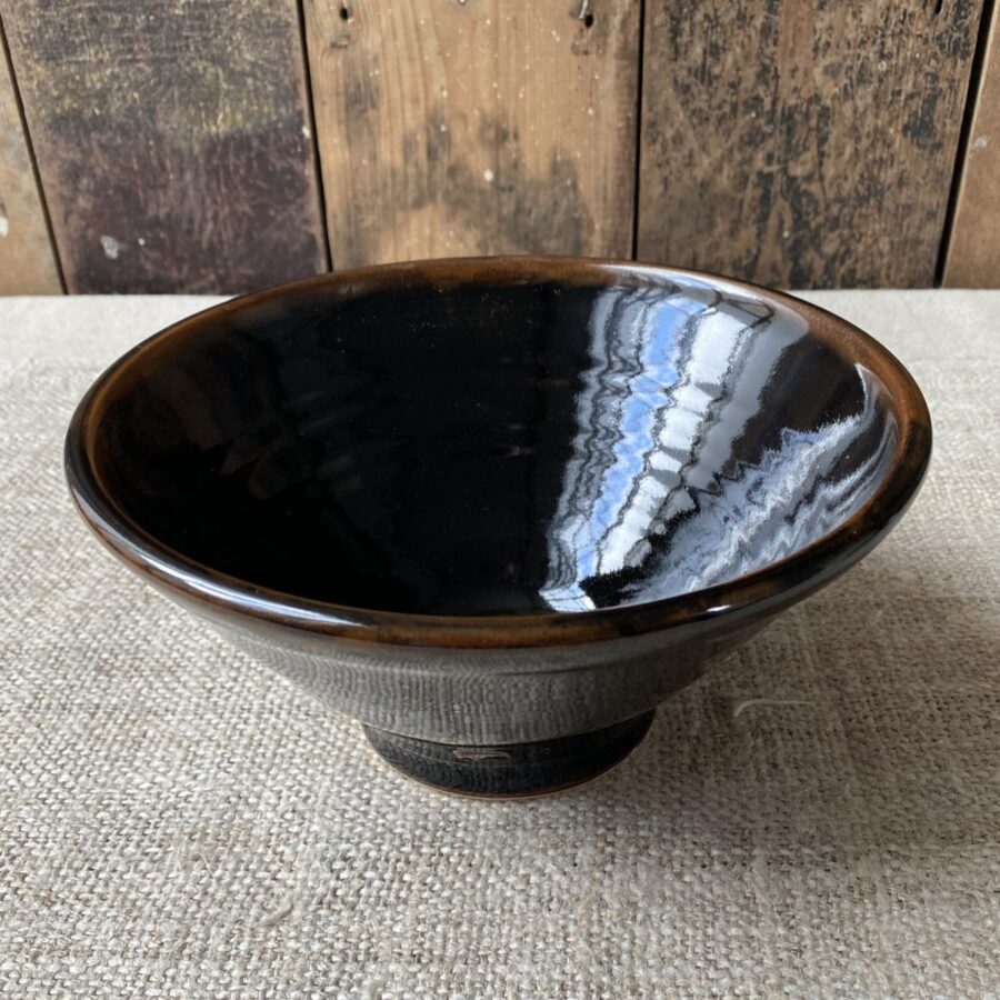 Stuart Houghton Medium Deep Bowl in dark glaze