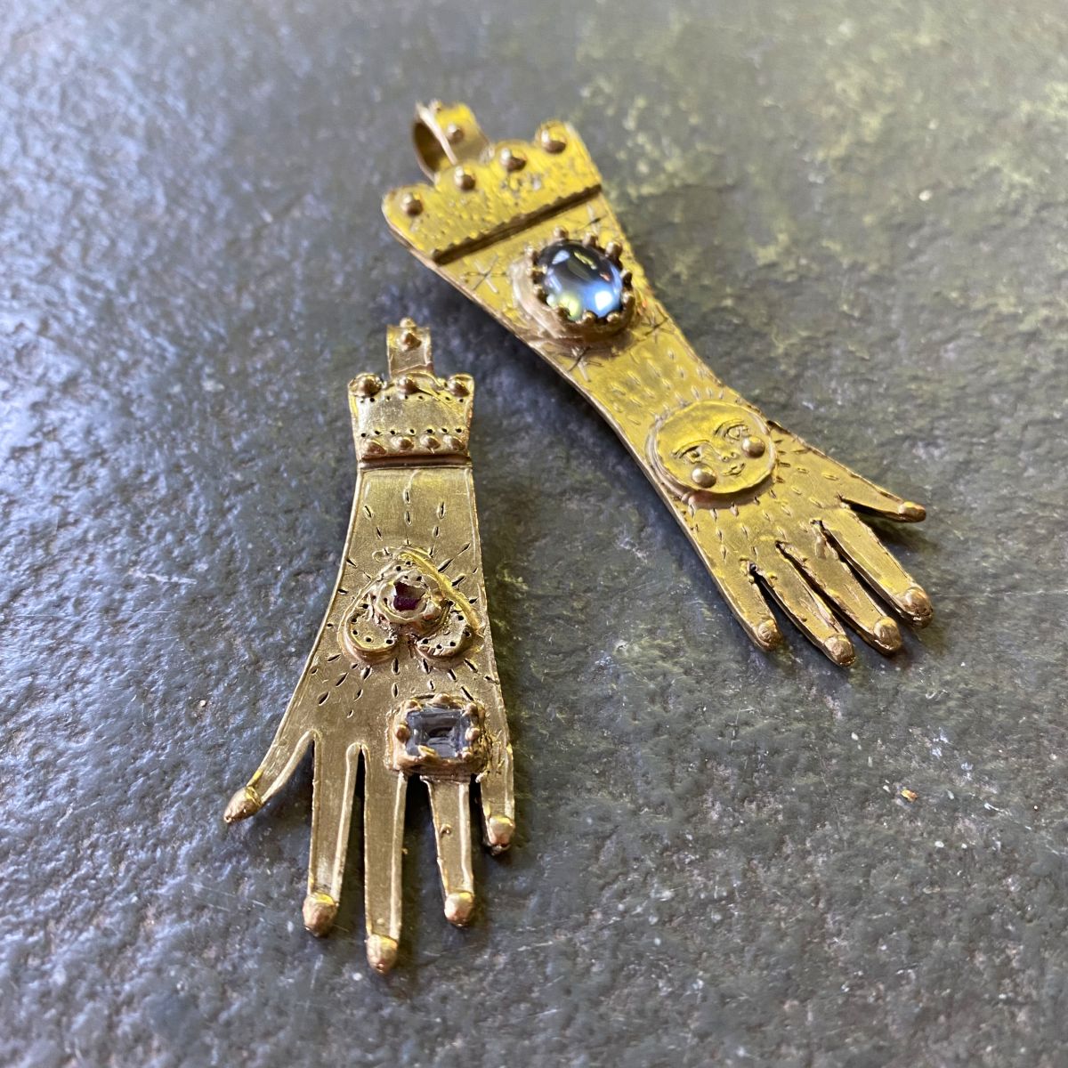 Ann Taylor Brass Pendant Glove