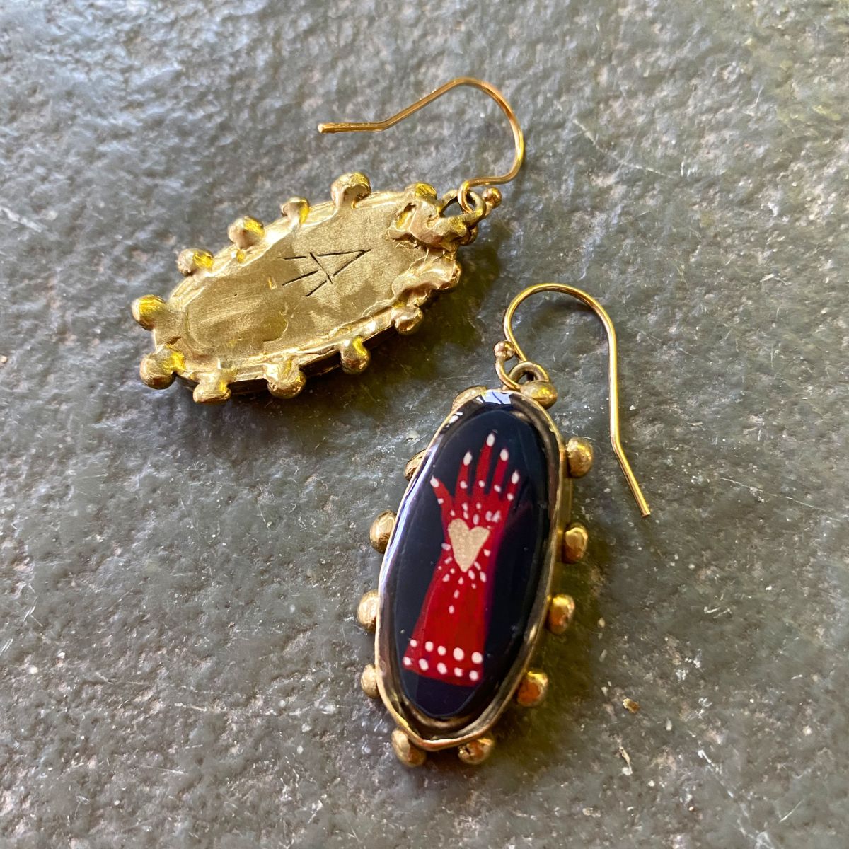Ann Taylor Brass Jewellery Earrings Glove