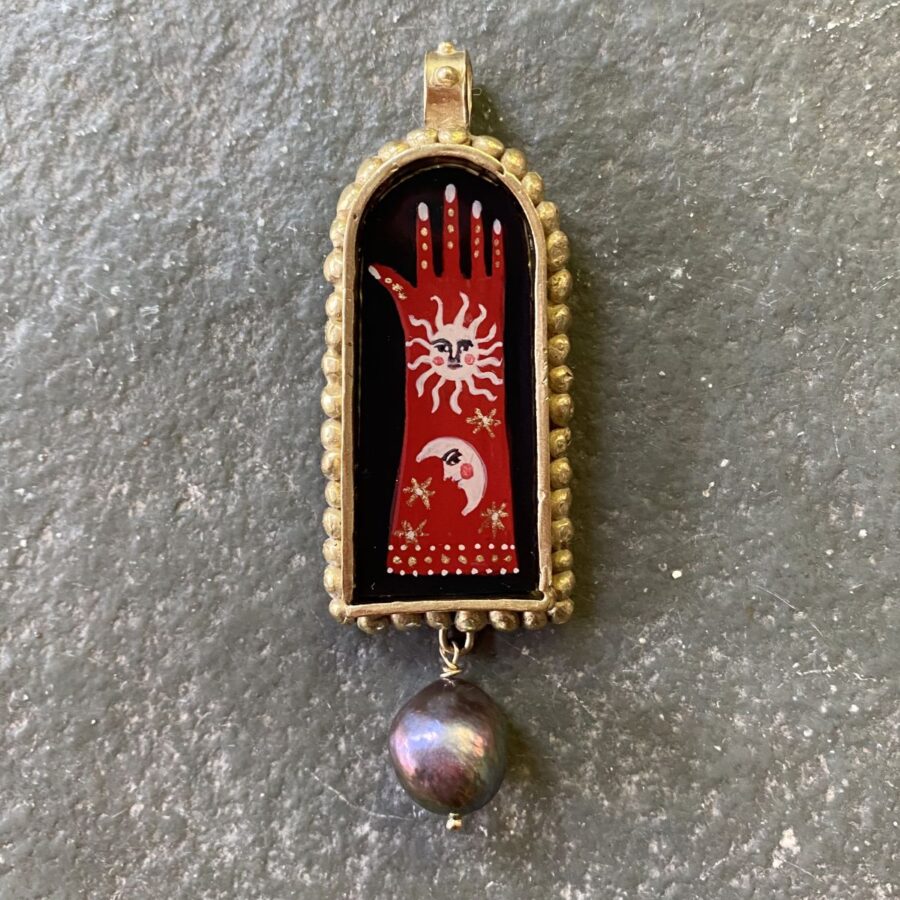 Ann Taylor Brass Jewellery Pendant Glove