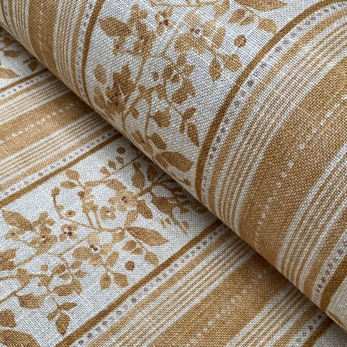 Extra Wide Oxiana Stripe on a slant roll