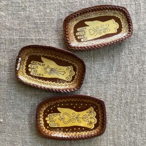 Katie B Morgan Slipware Glove Dish