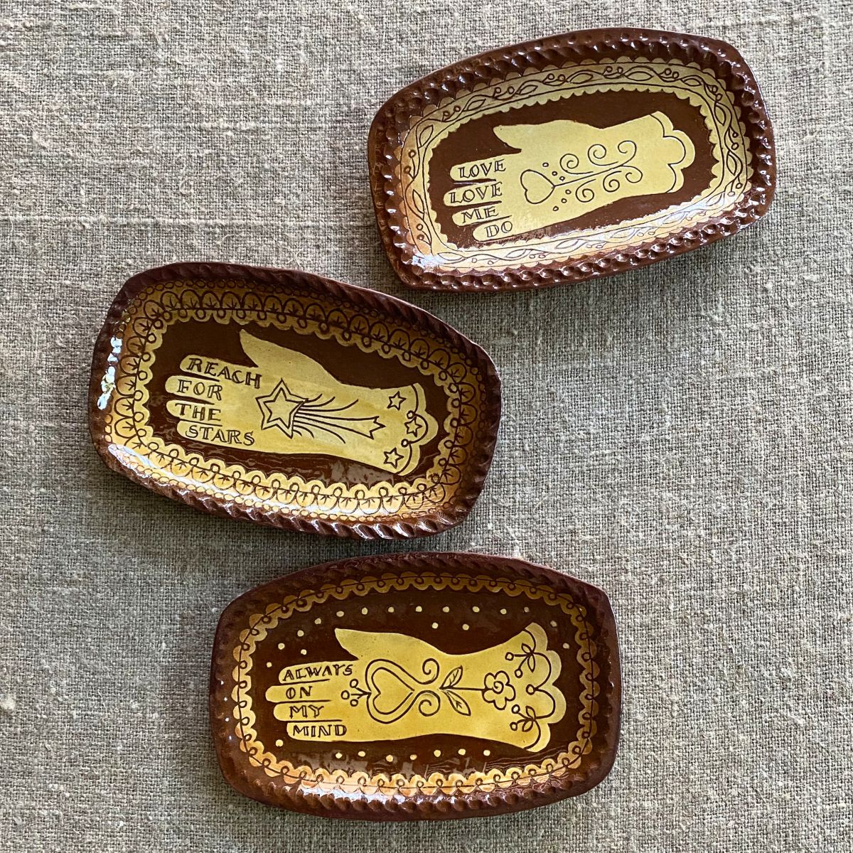 Katie B Morgan Slipware Glove Dish